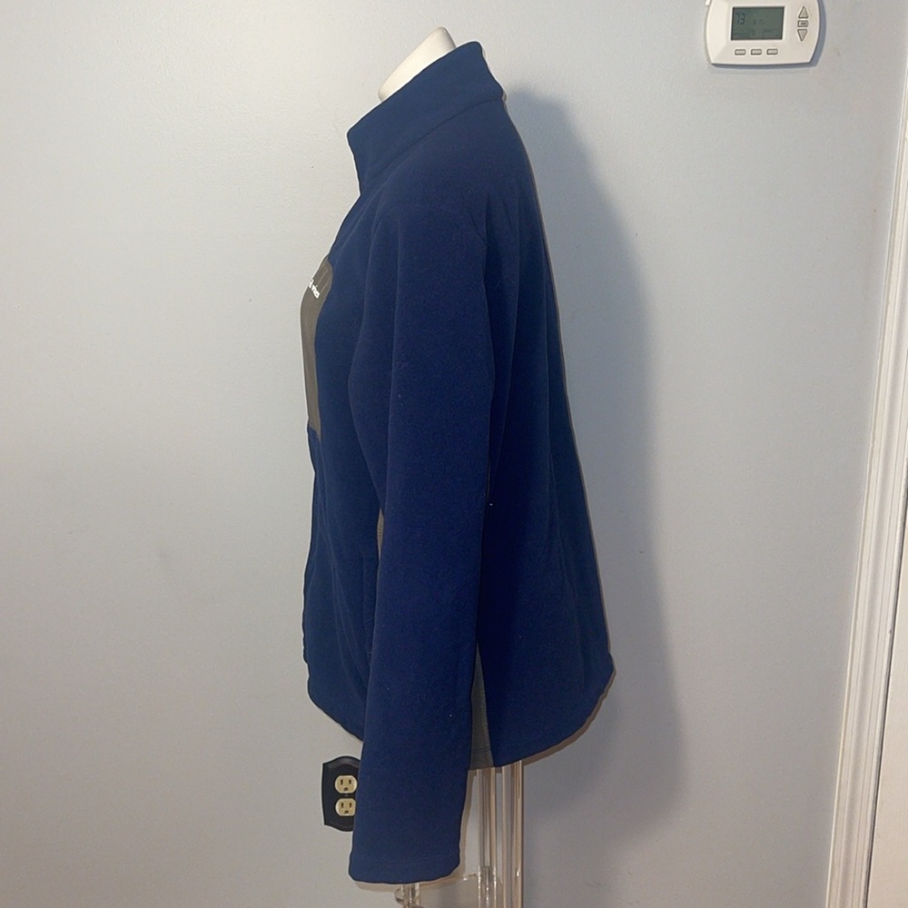 Vineyard Vines men’s fleece long sleeve zip up jacket. Medium. Blue and gray - Picture 5 of 10